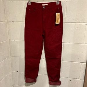Women’s red high rise cropped straight leg stretch pants
